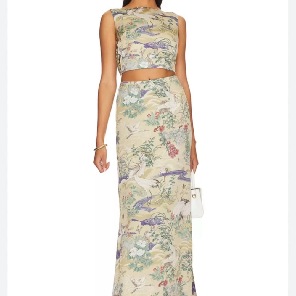 ISO (IN SEARCH OF) Tuva top & skirt in egret abstract !!!!